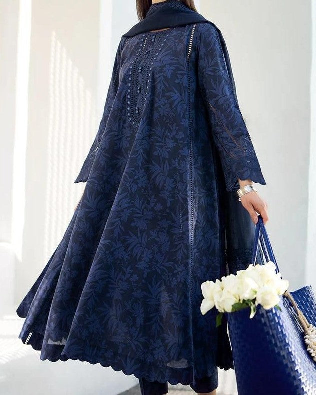 3PC Luxury Lawn Suit – Summer Collection 2025