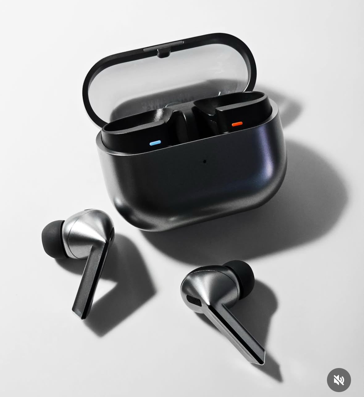 Wireless Buds 3 Pro with high bass, clear mic, fast charging and waterproof design