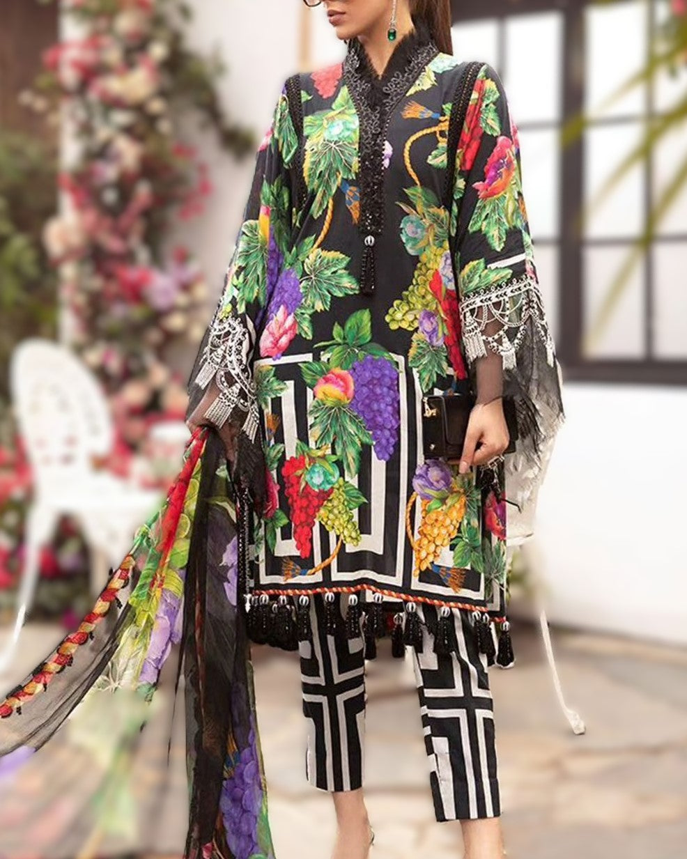 Luxury Lawn Embroidered 3-Piece Set with Chiffon Dupatta