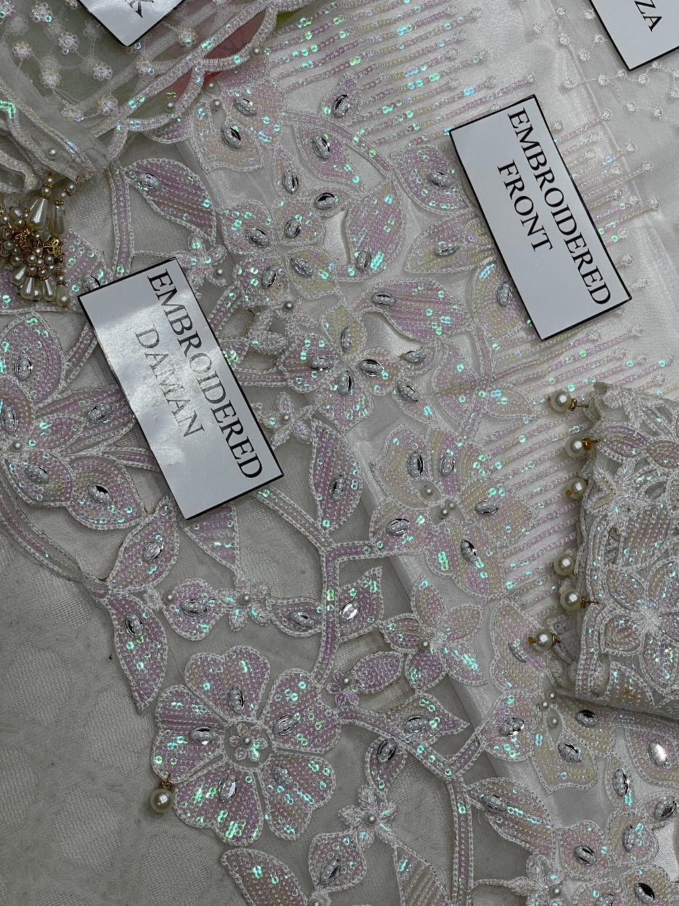 Luxury Organza 3PC Unstitched – Timeless Elegance