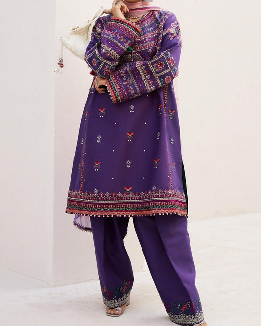 Premium Embroidered Lawn Suit – Summer 2025 Collection