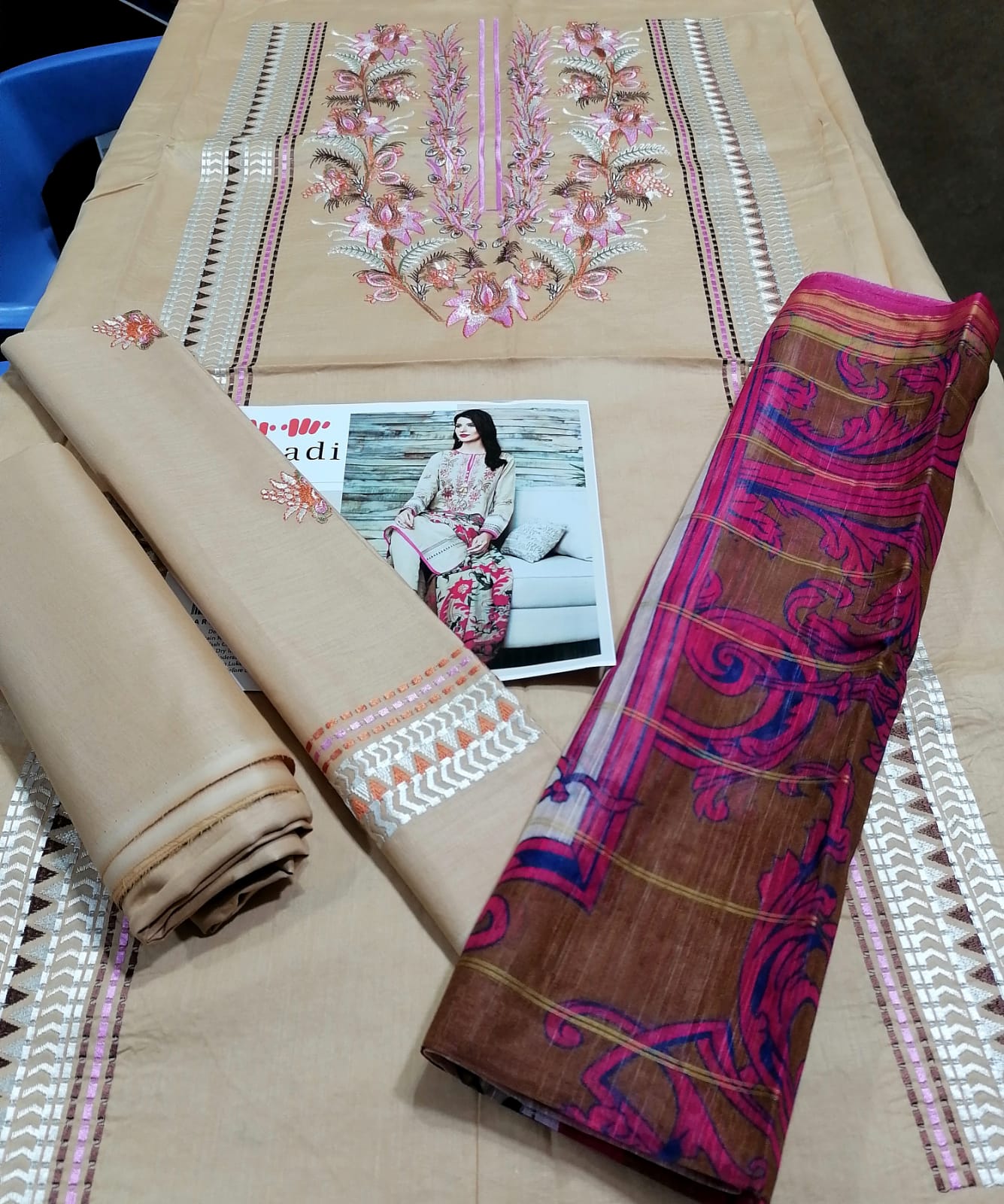 Azadi Sale – Special Edition Lawn Collection Embroidered