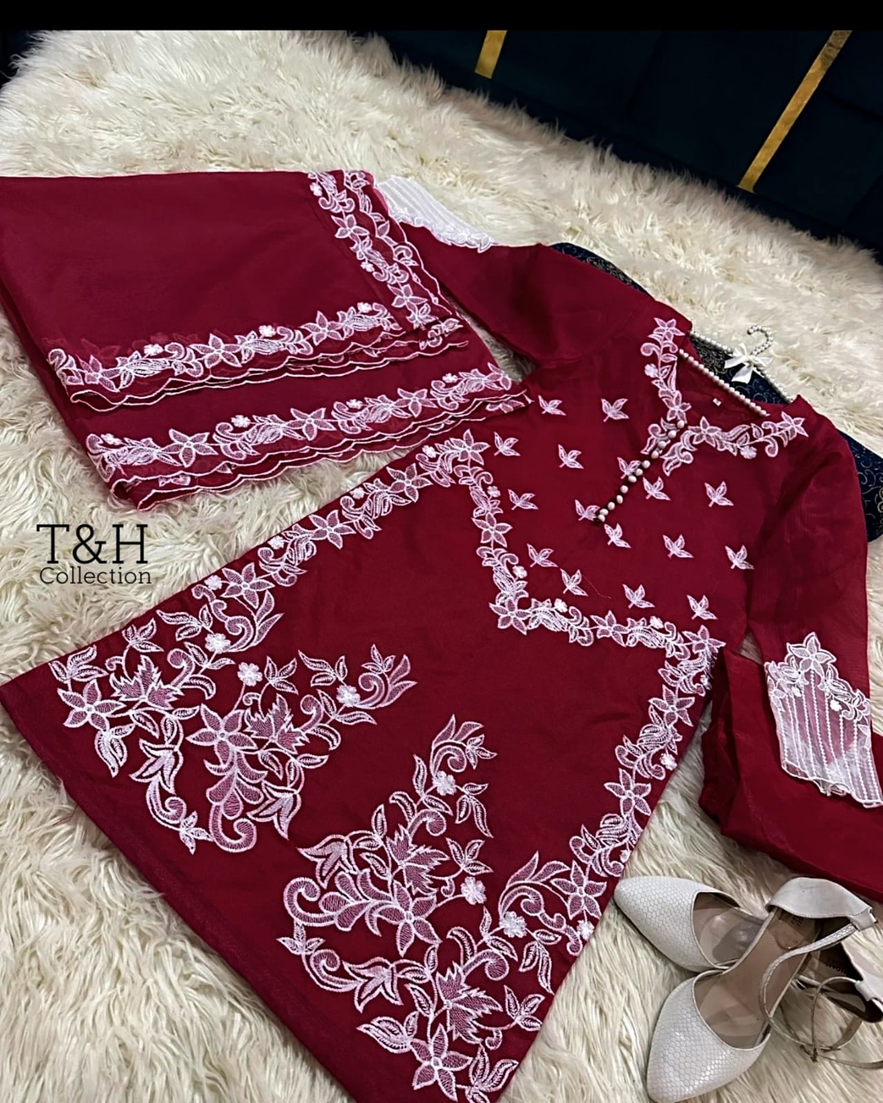 Elegant Organza 3-Piece Suit – Lightweight & Stylish