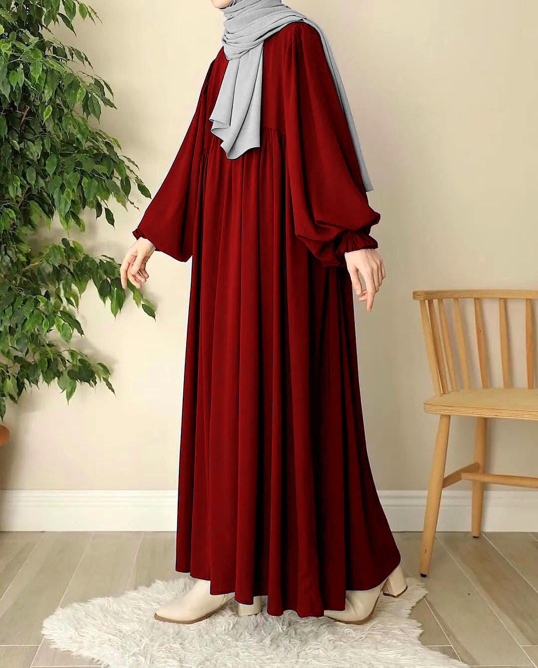 Front Platted Gum Zip Sleeves Punch Abaya with Stoller