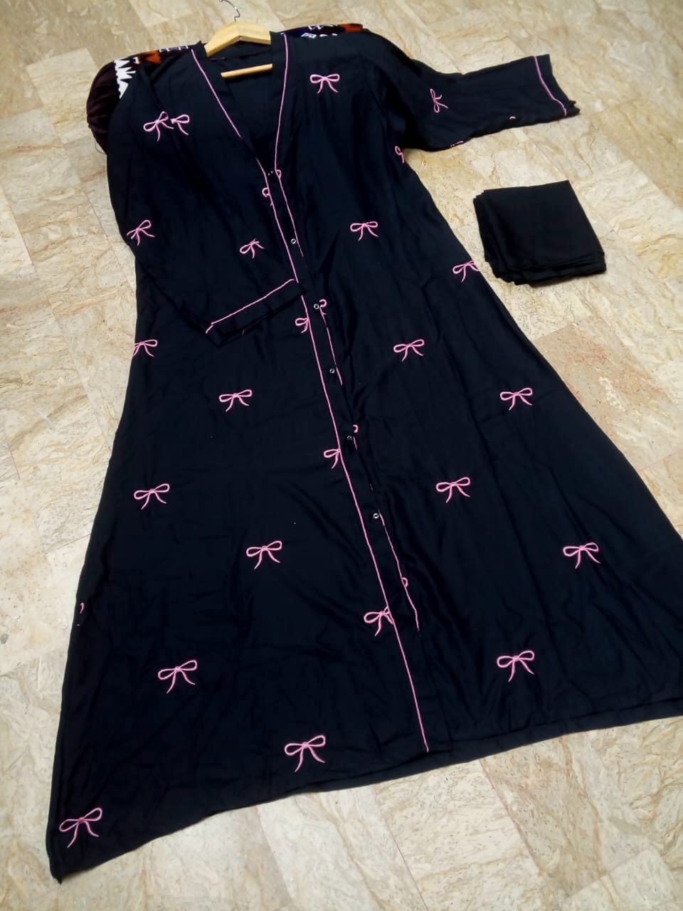 Trending Bow Abaya with Stoller – Grace Meets Style