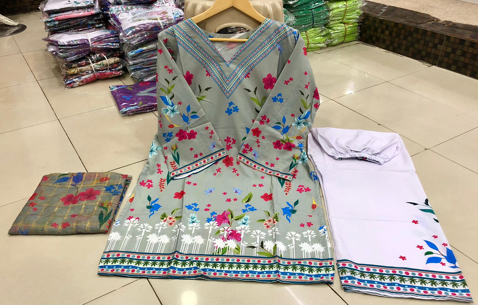 Stitched New Arrival Alert – 3PC Digital Printed Suit