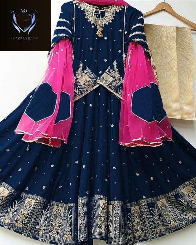 RegalCharm – 3PC Embroidered Maxi Suit Stitched