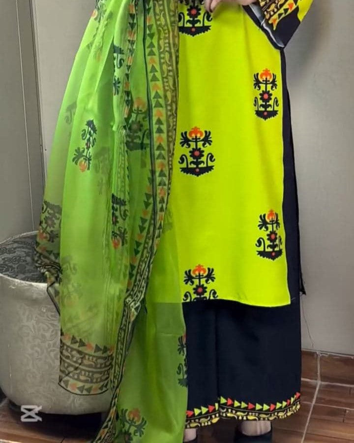 New Arrival – Trending 3PC Digital Printed Suit Stitched