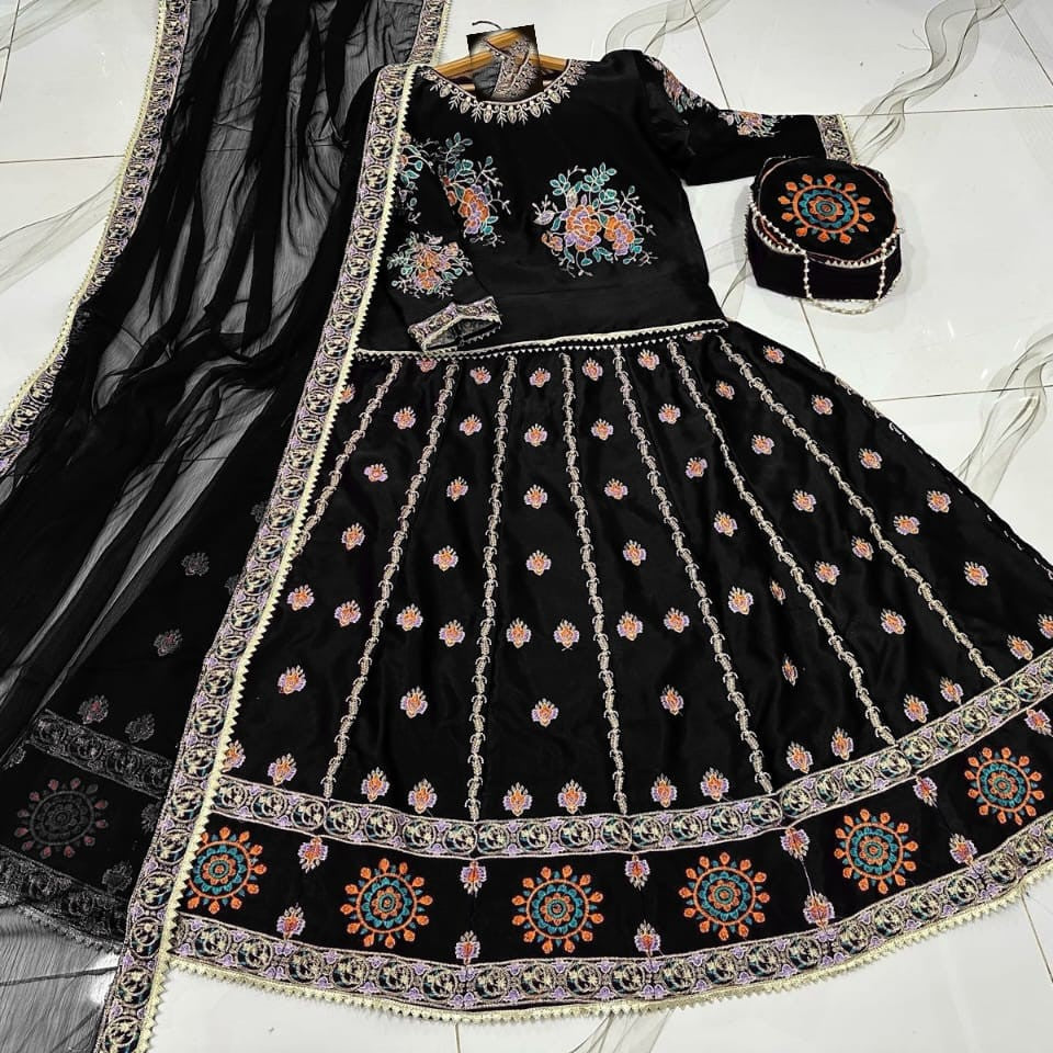 Signature 4PC Embroidered Ensemble Maxi Stitched