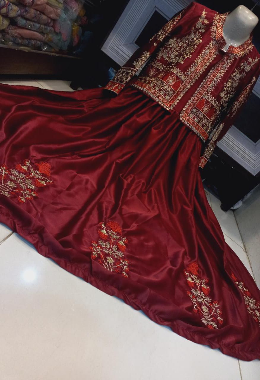 Embroidered Bunch Maxi & Separate Koti 2PC Set Stitched