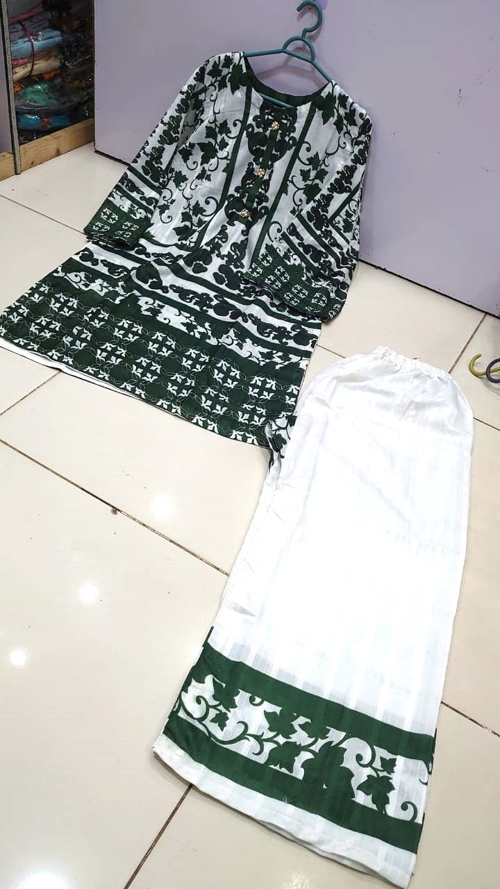 Ready-to-Wear Elegance Premium Swiss Lawn 2PC Suit