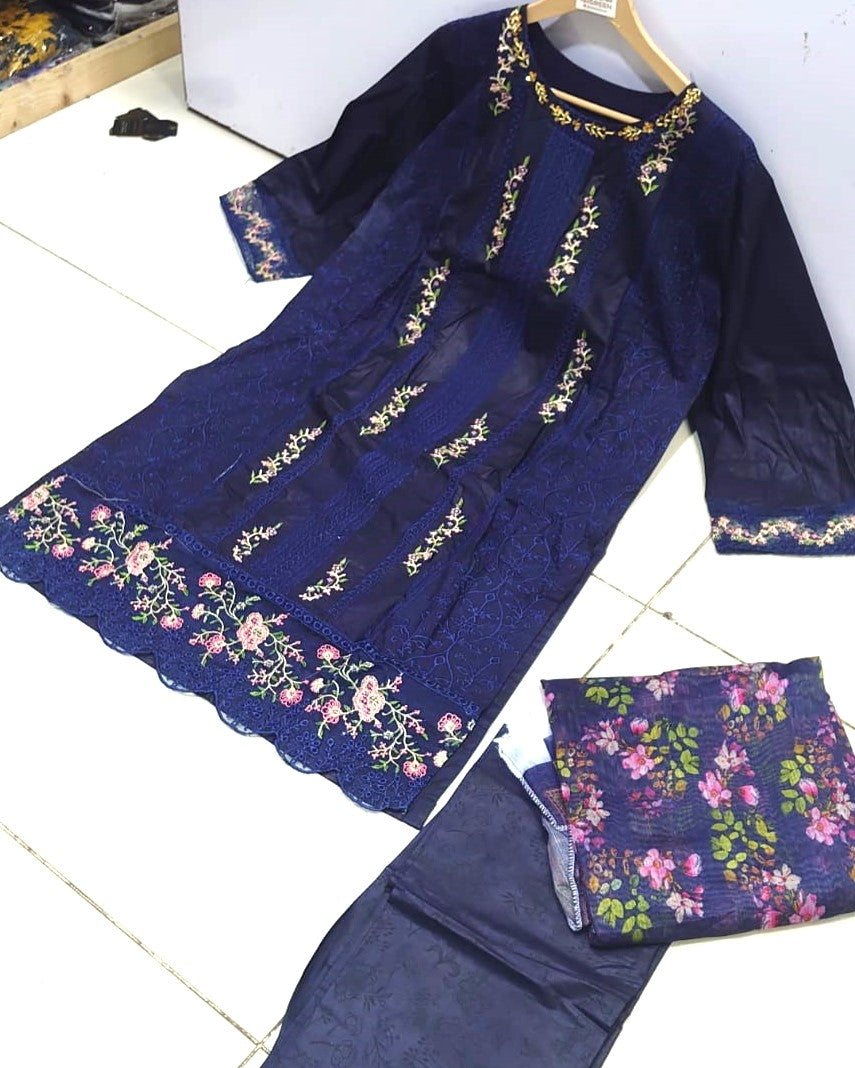 Luxury Chic – Embroidered Elegance 3PC Collection Stitched