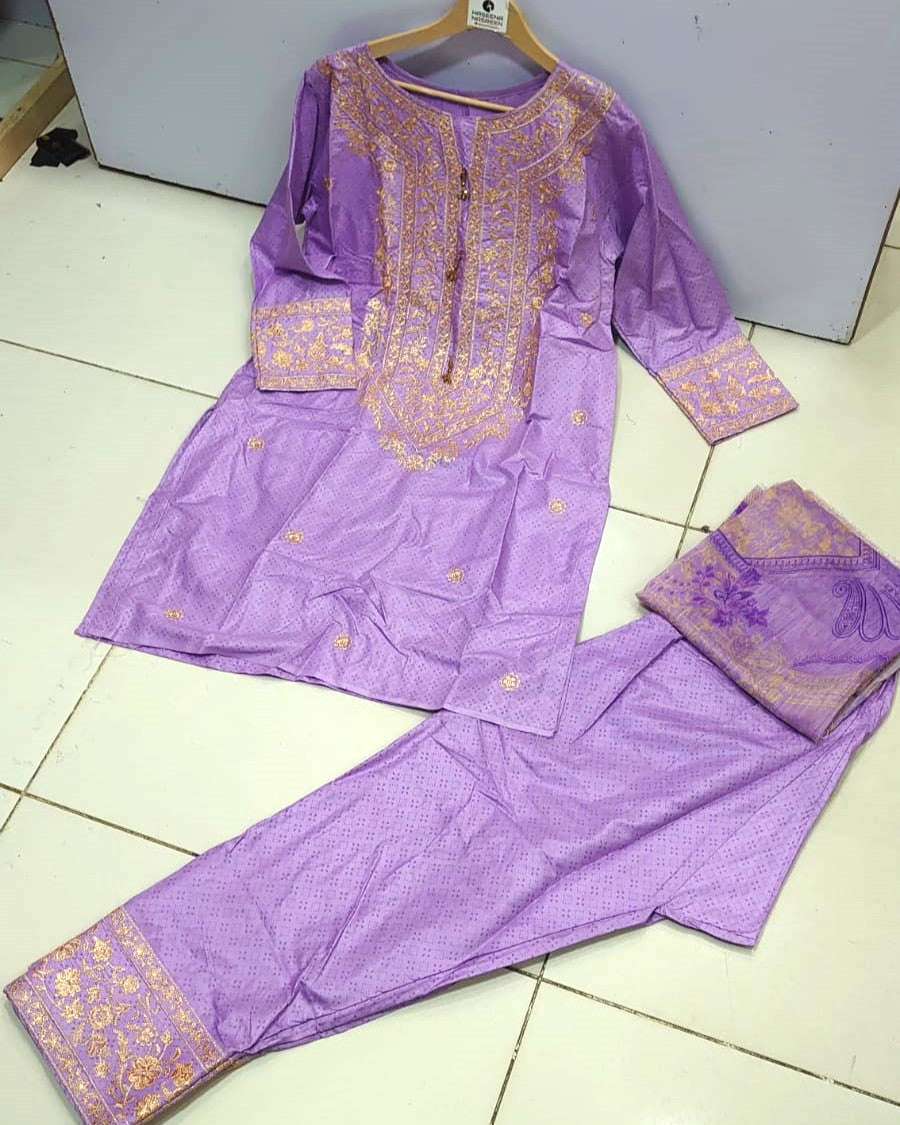 Embroidered Luxe – Premium 3PC Festive Set Stitched