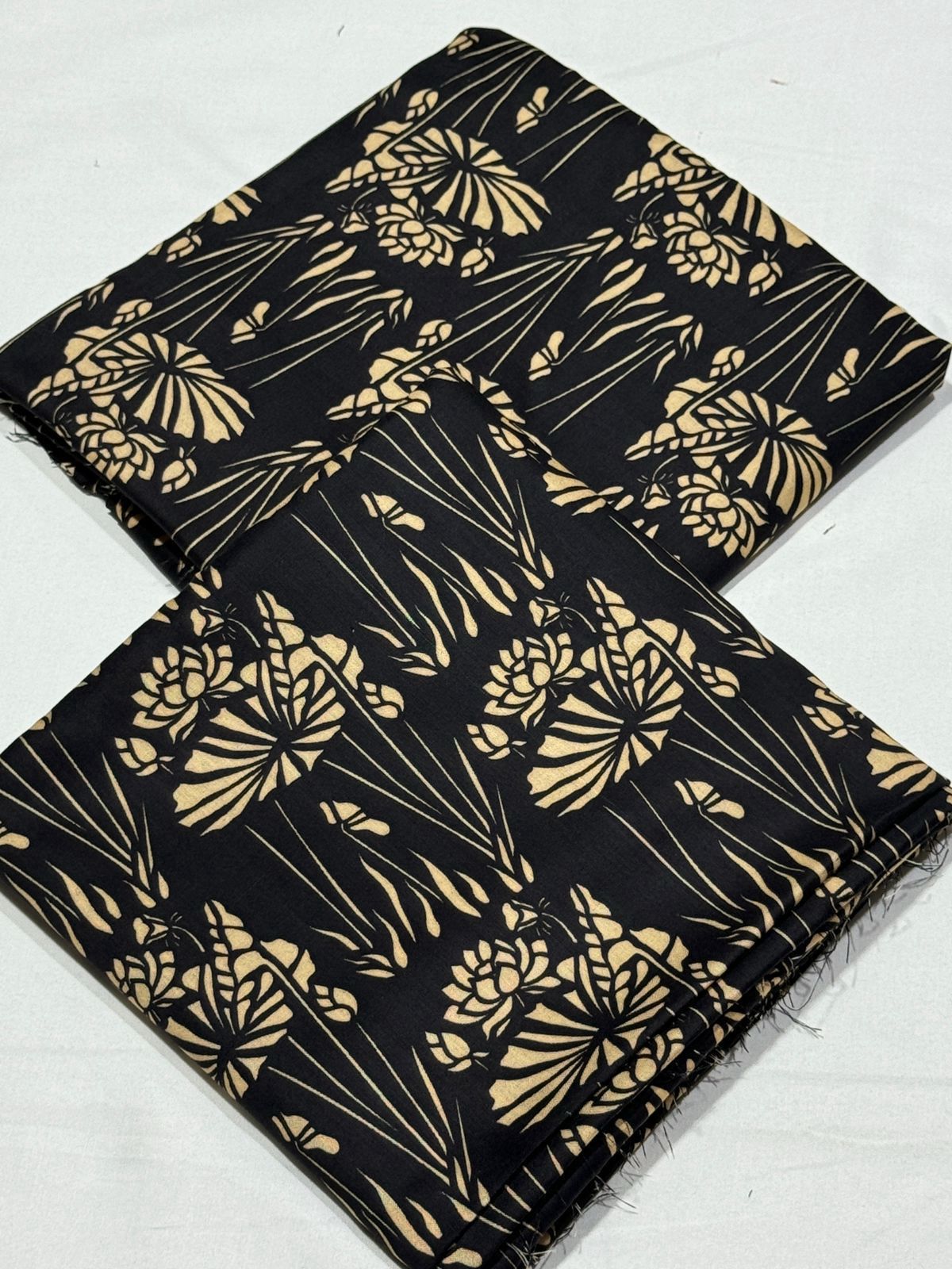 Bold & Beautiful – Digital Printed Linen 2PC Set