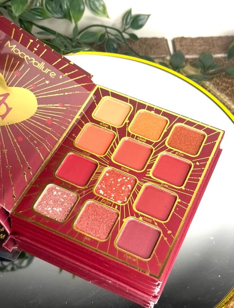 4-Fold Mini Book Makeup Palette