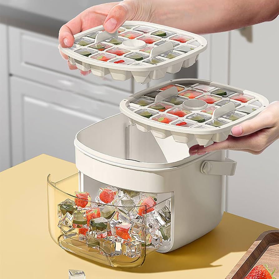 Reusable Ice Tray with Lid and Handle for Easy Release in Pakistan