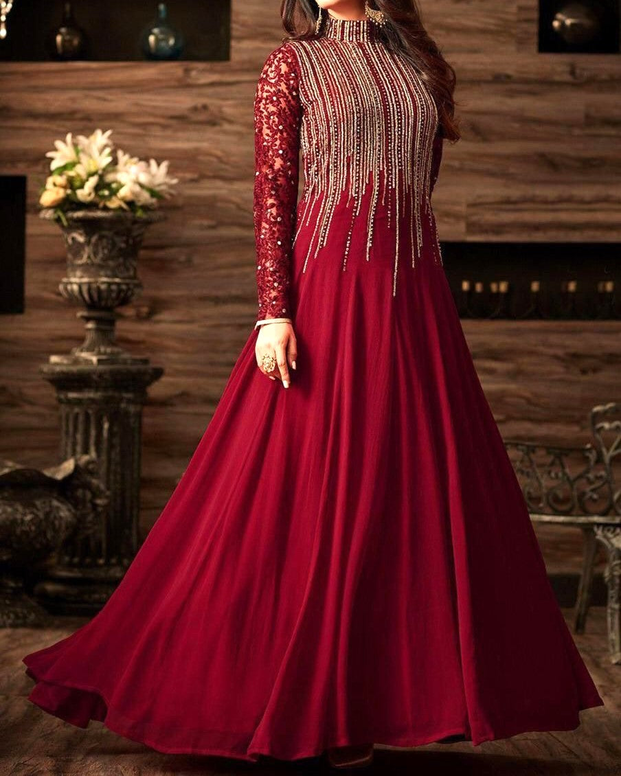 Indian chiffon maxi dress Pakistan
Heavy embroidery chiffon maxi 2025