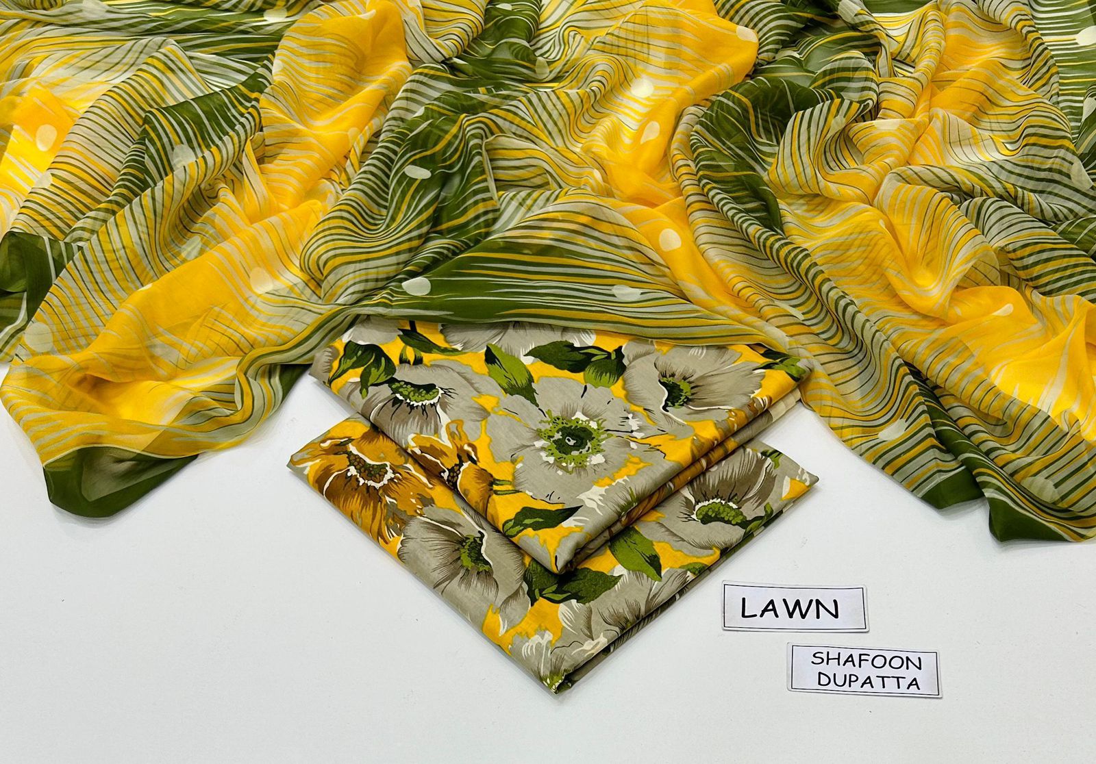 Printed Lawn 3-Piece Unstitched Suit with Digital Chiffon & Lawn Dupatta