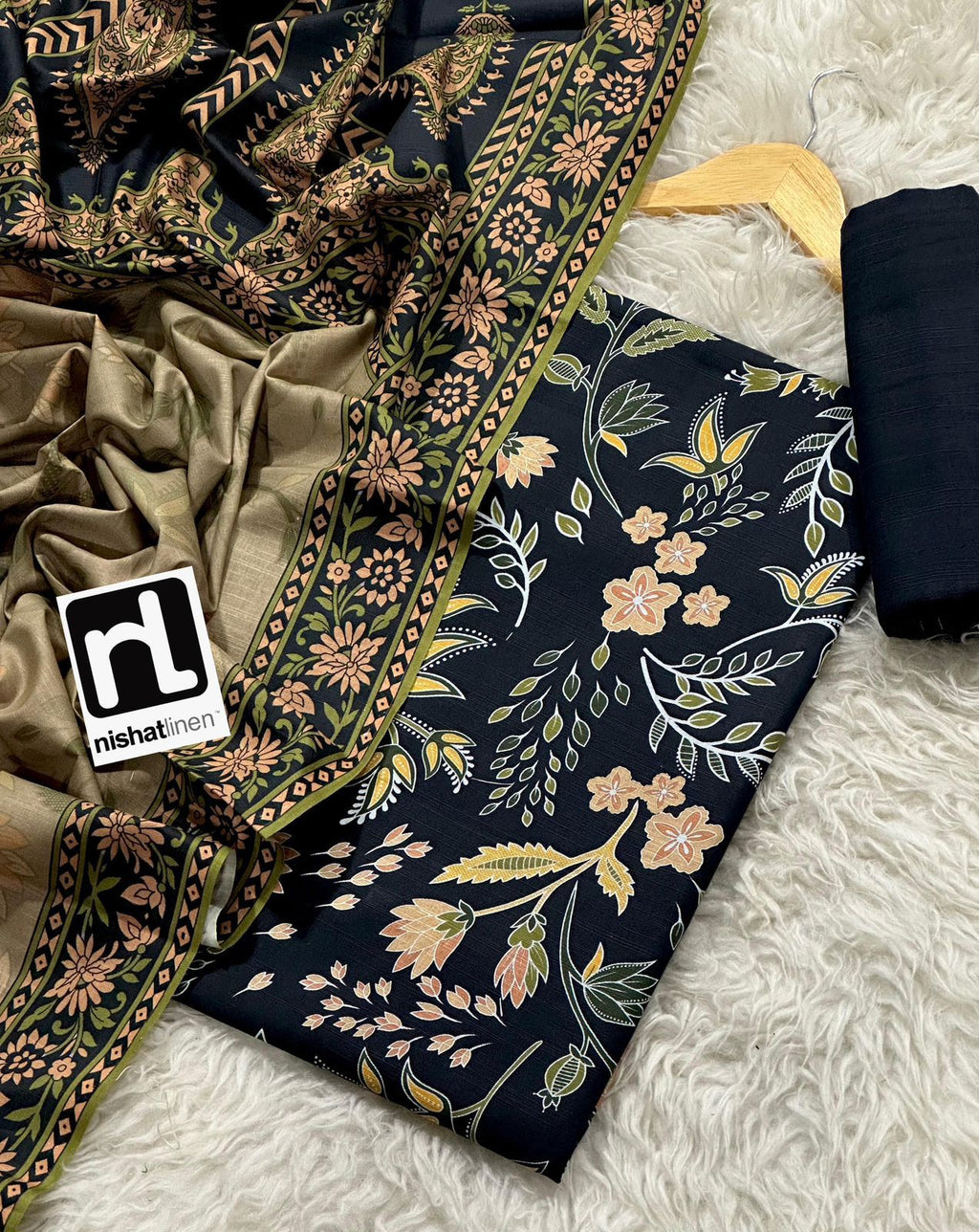 Women’s winter collection khaddar suit online Pakistan – special price