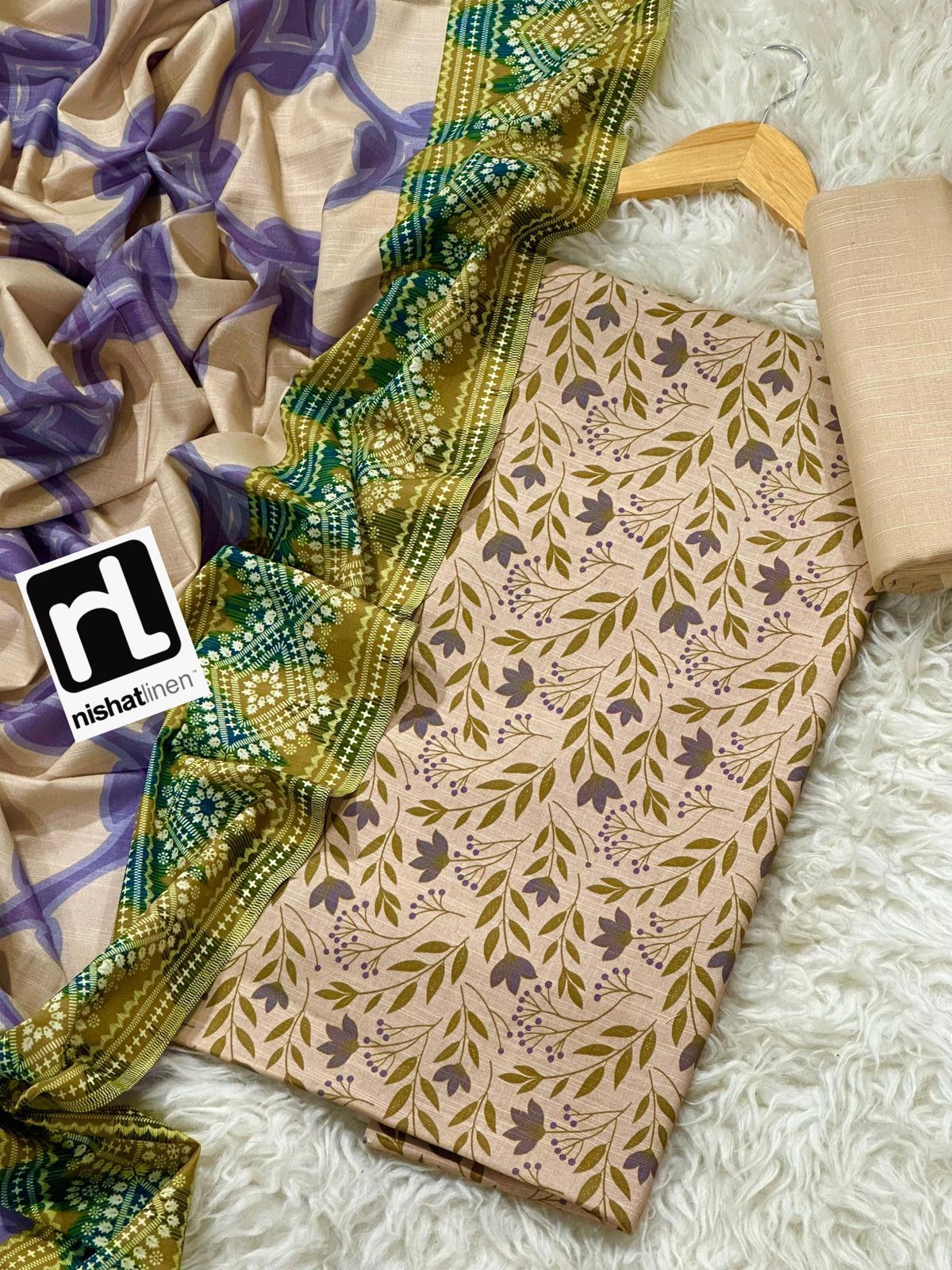 Women’s winter collection khaddar suit online Pakistan – special price