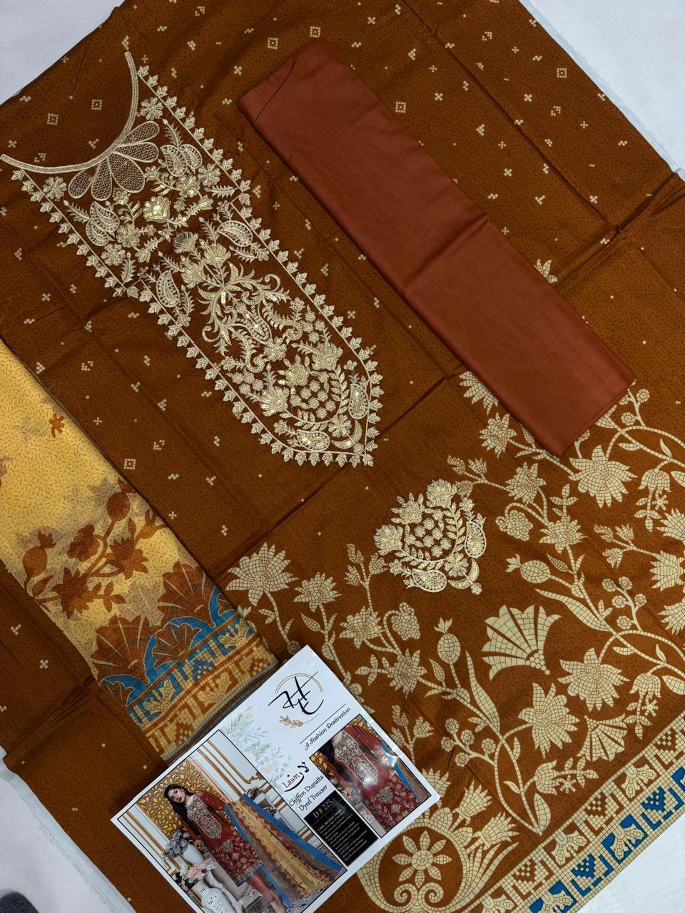 Women’s lawn embroidered dress with dyed trouser
Affordable summer embroidered suits online