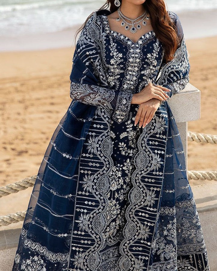 Elegant Net Suit with Embroidered Dupatta – Luxury Bridal Collection