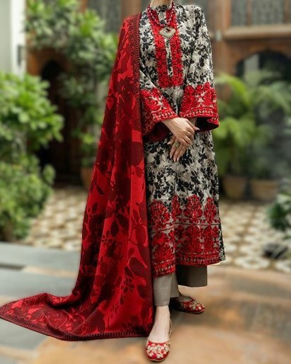 "Graceful Aari Embroidered Lawn Suit with Printed Chiffon Dupatta – buyfromdanish.com"
"Stylish Printed Lawn Outfit with Embroidered Neck Patch and Daman Work – 2025 Collection"
"Light Chiffon Dupatta with Printed Trouser – Elegant Embroidered Lawn Suit for Women"