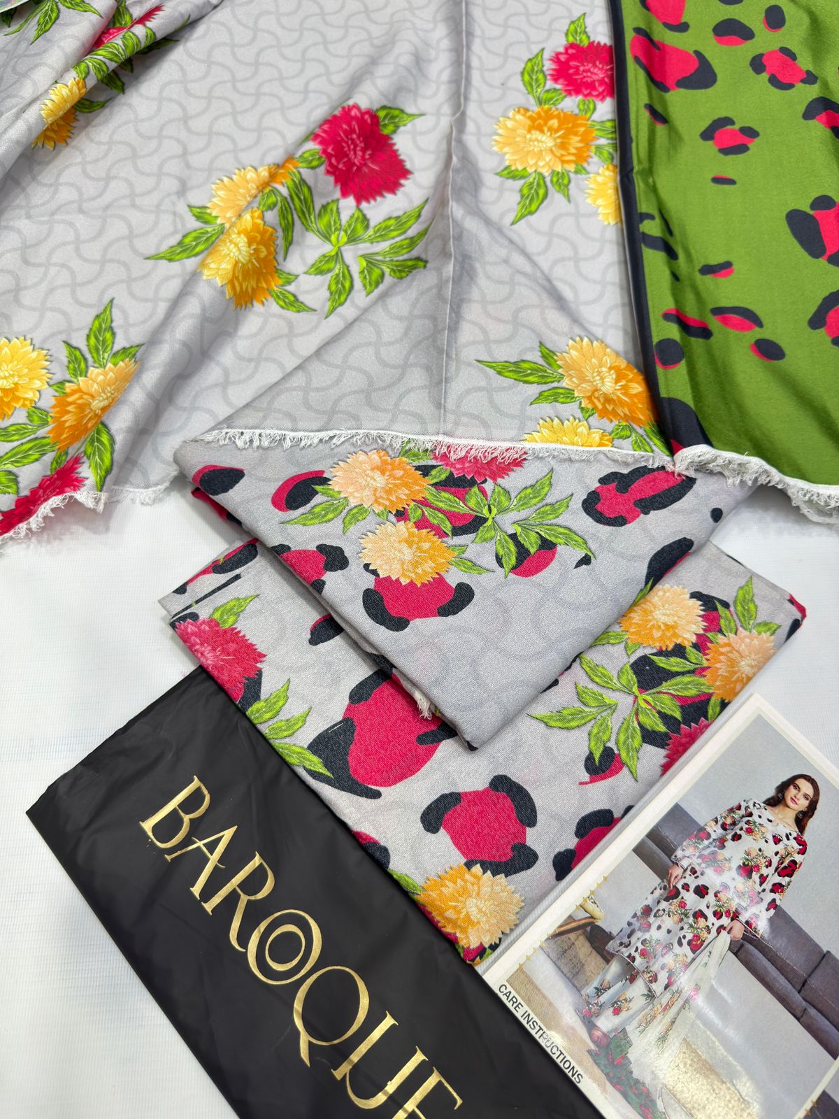 soft pure karandi fabric winter suit
premium winter collection karandi digital print 3 piece suit