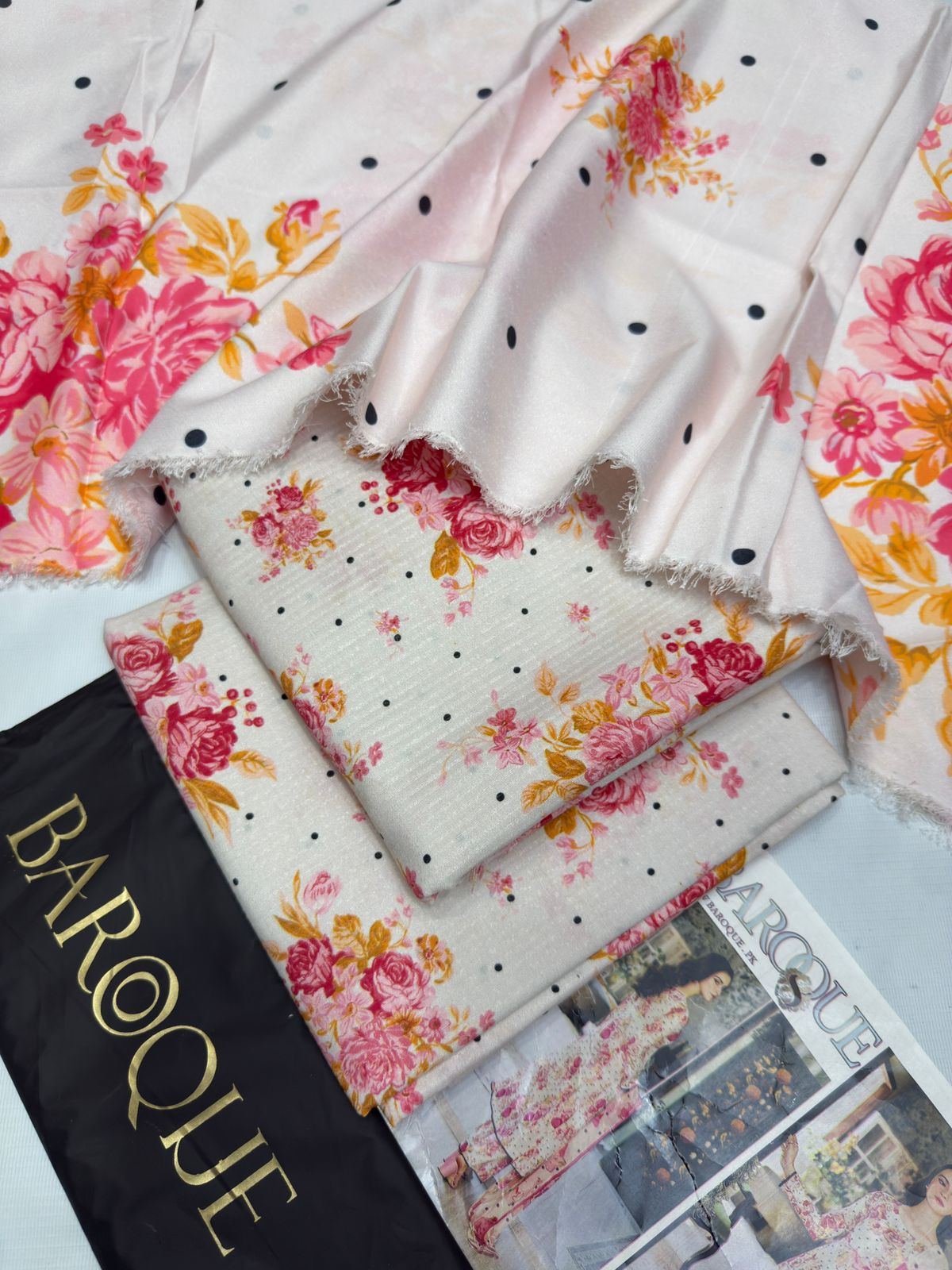 premium karandi digital print shirt front back sleeves
digital printed karandi dupatta winter collection