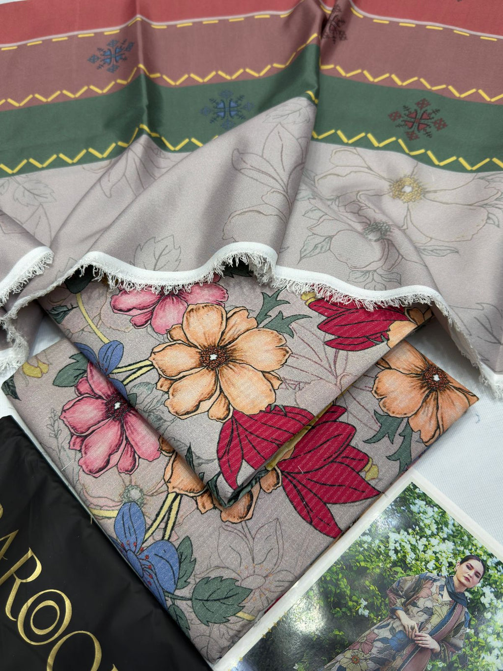 digital printed karandi trouser set