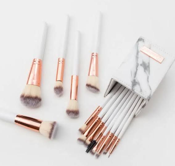 Marble Stand 13 Pcs Makeup Brush Set – Premium Quality