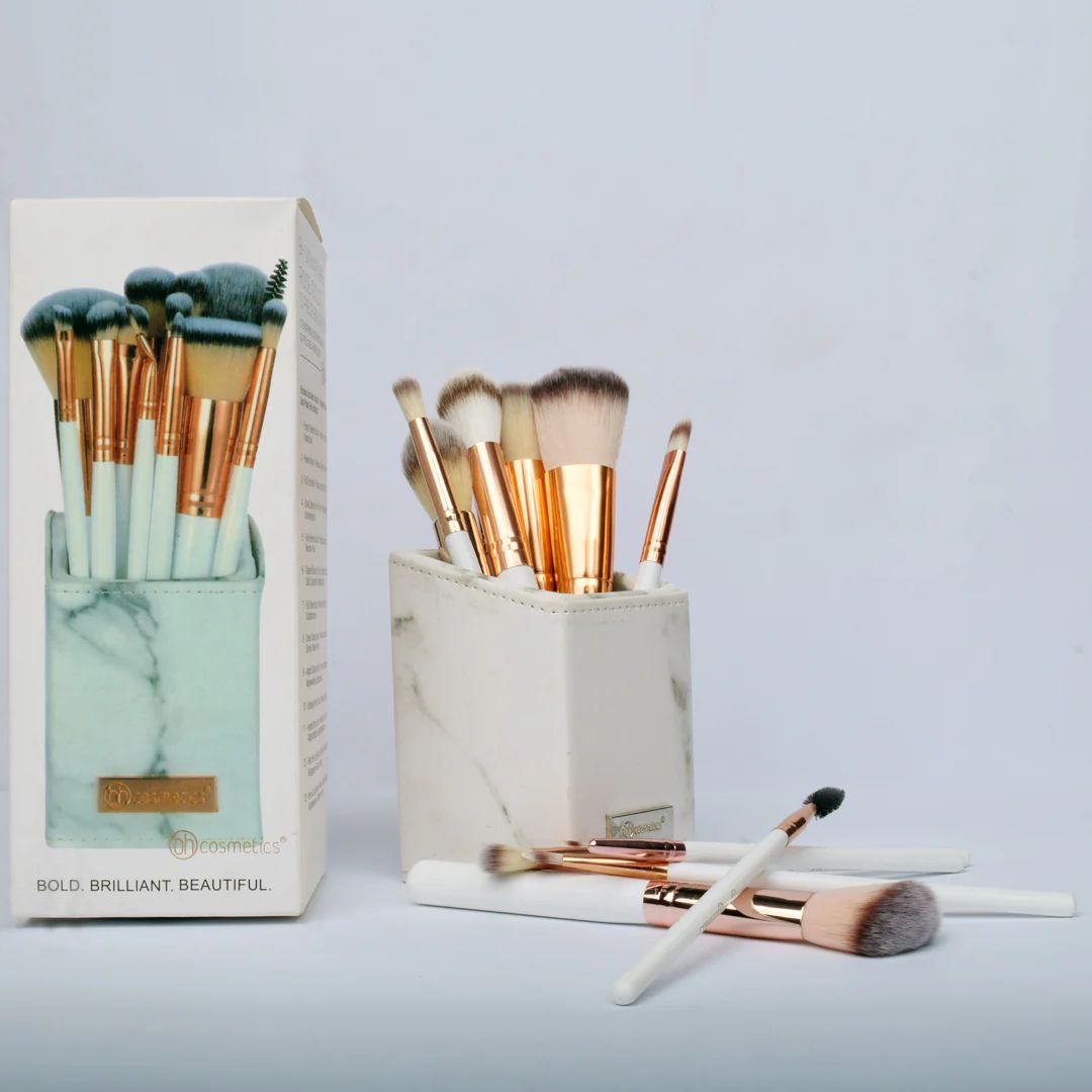 "Professional Makeup Brush Kit with Stylish Marble Holder – 13 Brushes Included"
"High Quality Makeup Brushes for Face and Eyes – Complete 13 Piece Set"