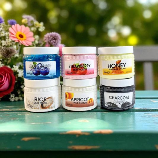 "Herbal Organic Facial Kit with 6 Jars – Complete Skincare Routine for Glowing Skin"
"Natural Organic Facial Kit for Women and Men – Brightening &amp; Nourishing Formula"