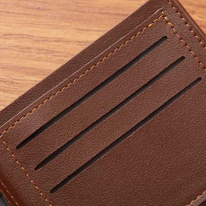 Classic Wallet with Cardholder – Spacious & Stylish