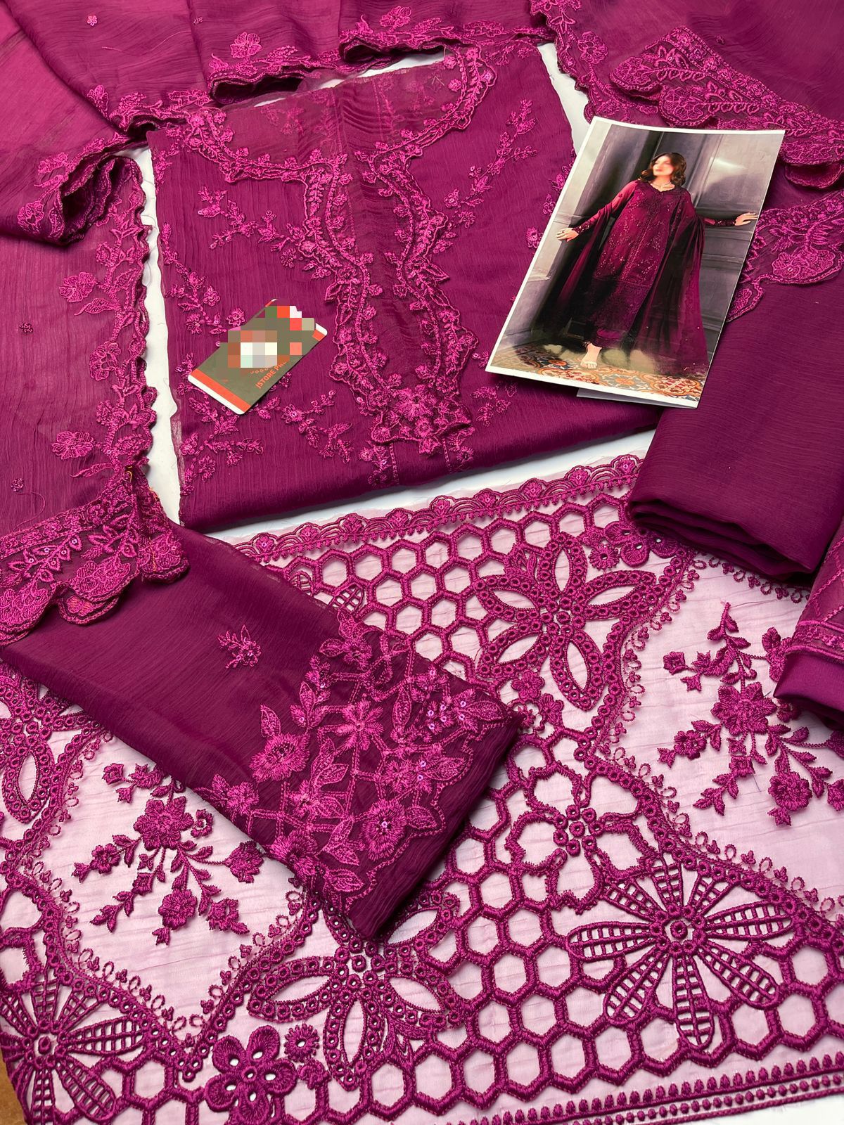 Luxury chiffon embroidered suit with silk trouser – buyfromdanish.com