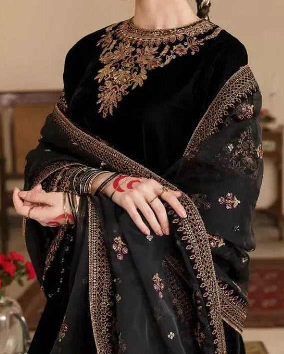 Luxury velvet and silk 3 piece embroidered suit with handwork sequence embroidery and net dupatta for women in Pakistan
