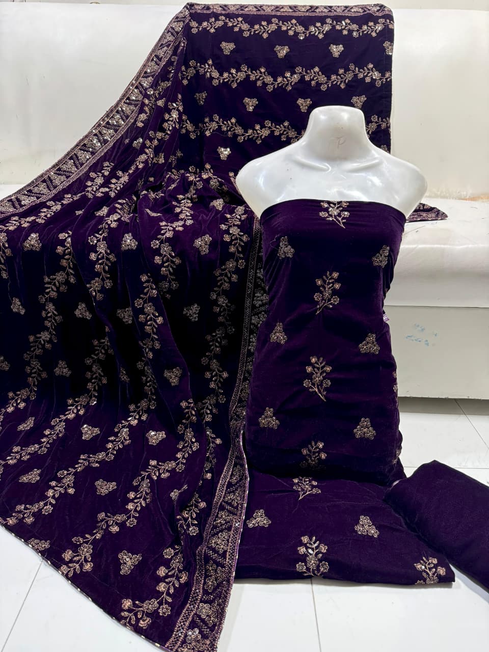 Micro velvet coffee dress with tilla and sequence embroidery, heavy shawl and 3-piece set for women in Pakistan