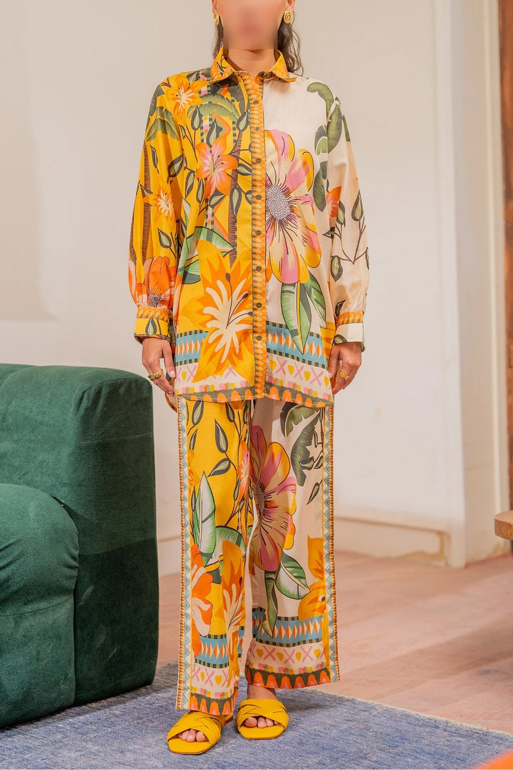 Stitched 2 piece summer collection – printed shirt and trouser in premium grip fabric, medium size with standard measurements