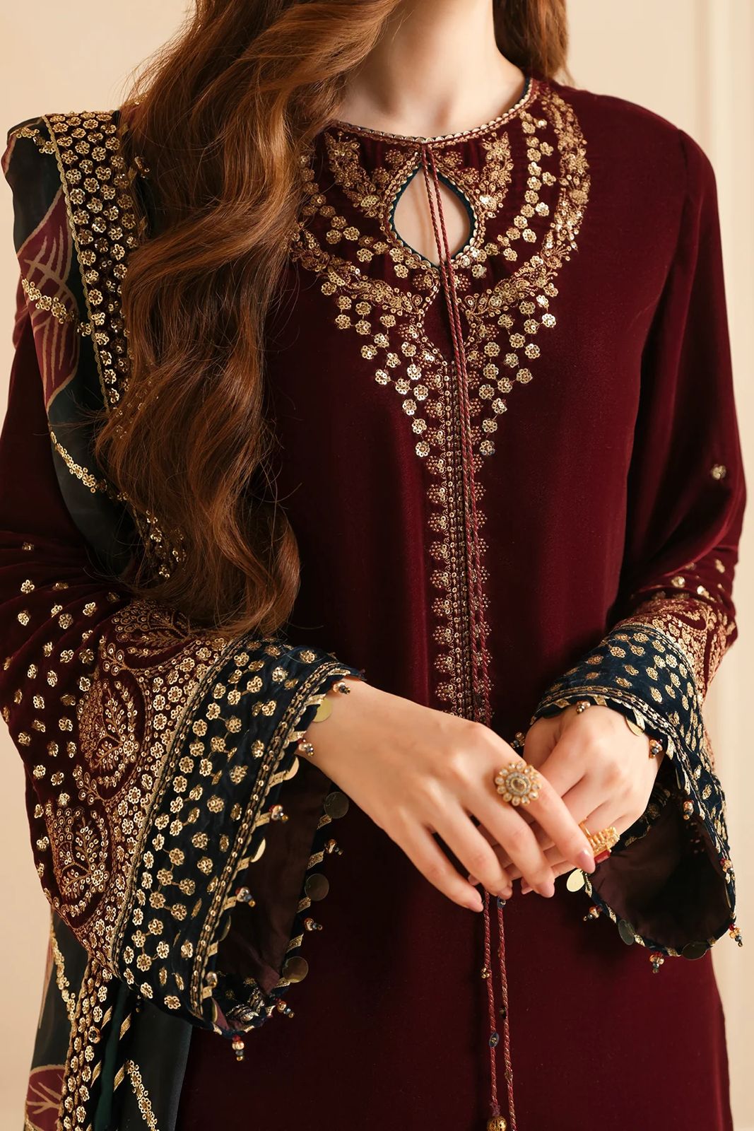 Velvet Collection 2025 – Luxury 3Pc Embroidered Suit