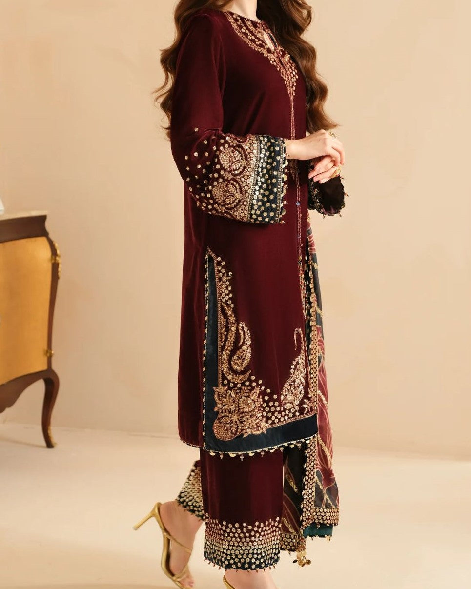 Velvet Collection 2025 – Luxury 3Pc Embroidered Suit