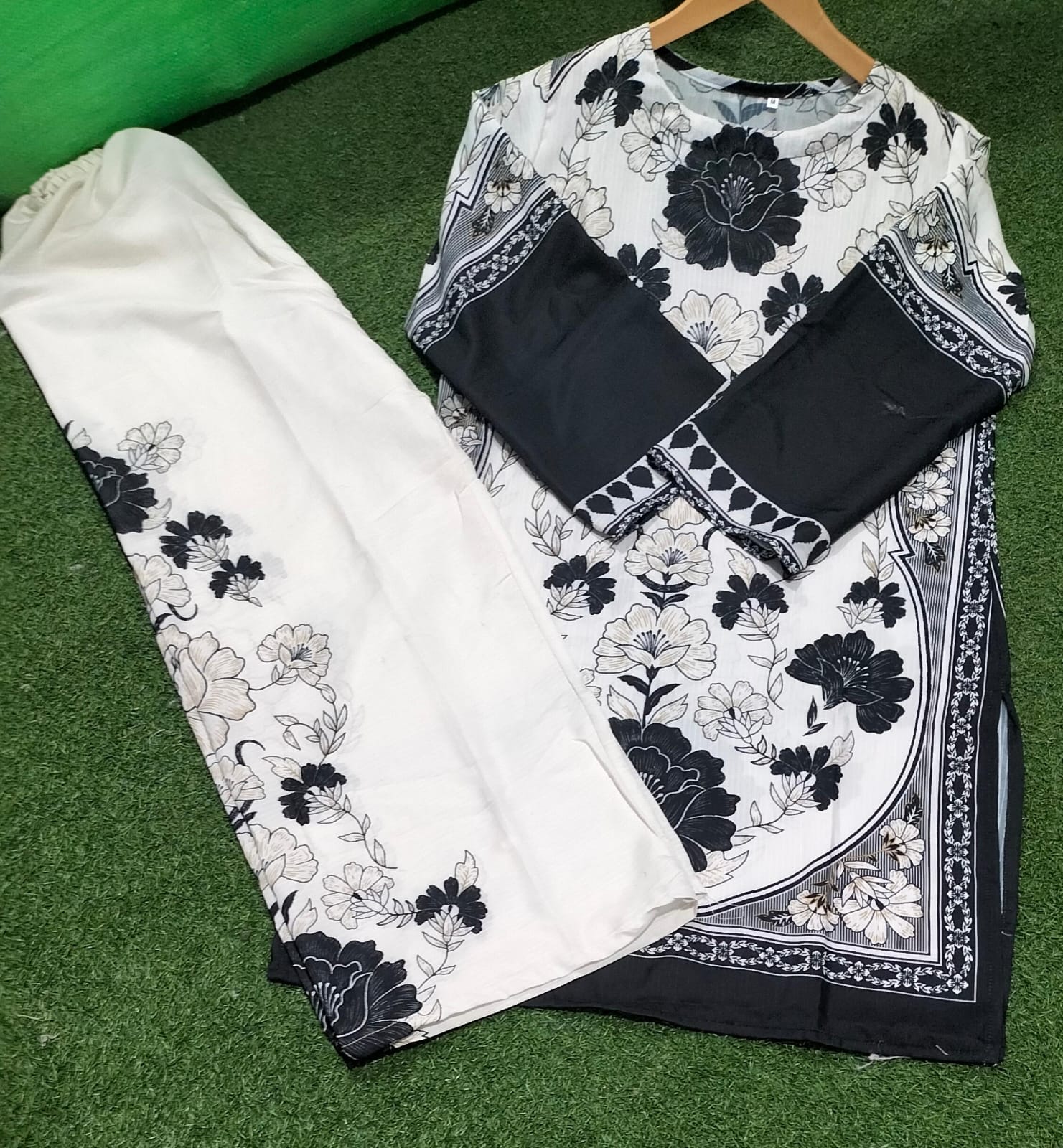 Viral Cord Set – 2 Piece Bana Dora Fabric for Women – Buy Online in Pakistan at buyfromdanish.com