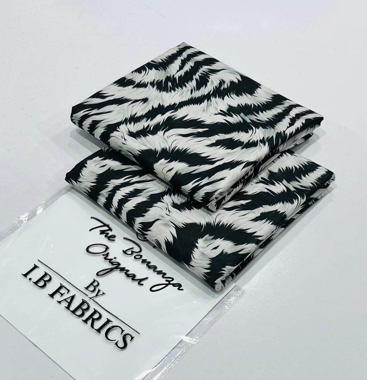 Digital Printed Khaddar 2-Piece Suit | Winter Wear Collection