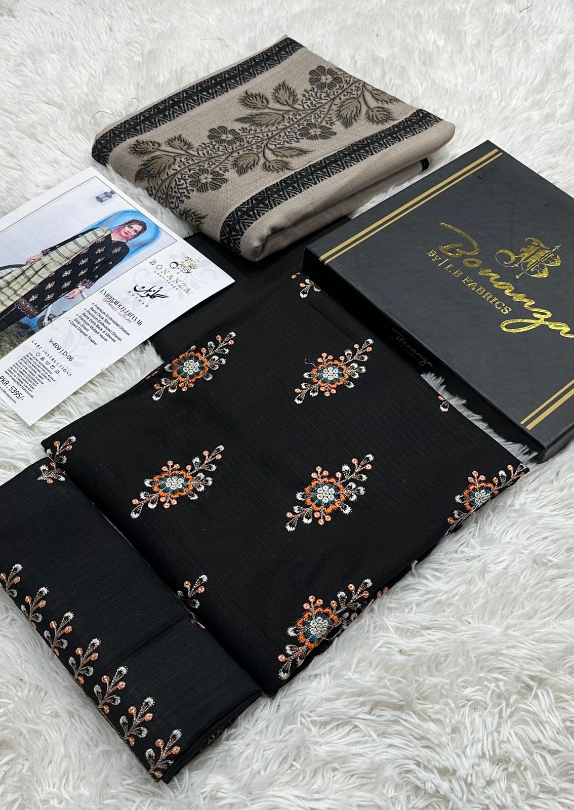 Warm fleece 2-piece winter co-ord set for women with shawl style lace design — available at buyfromdanish.com