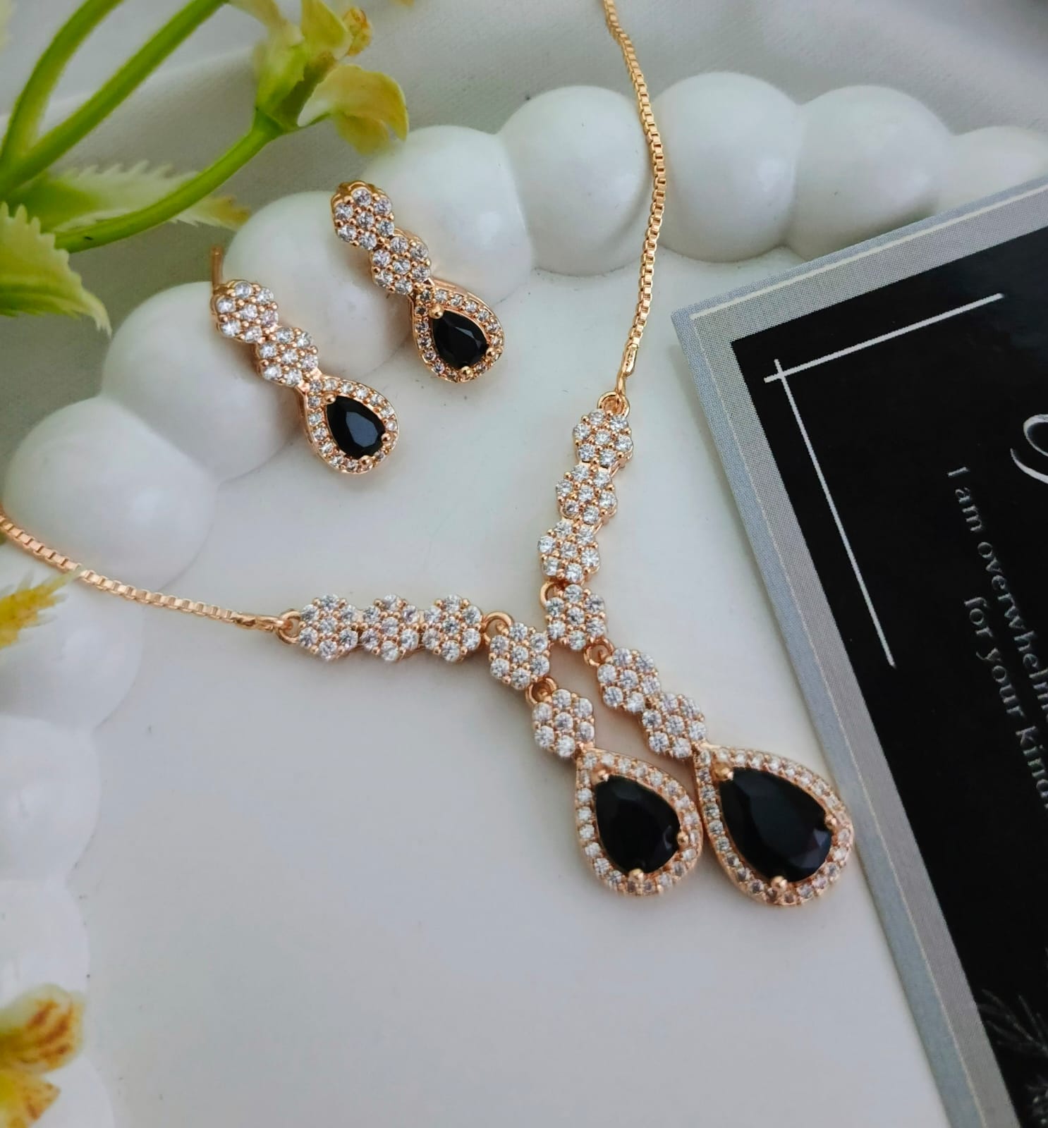 Elegant Zircon Locket Set for Women – Premium Quality New Arrival Jewelry