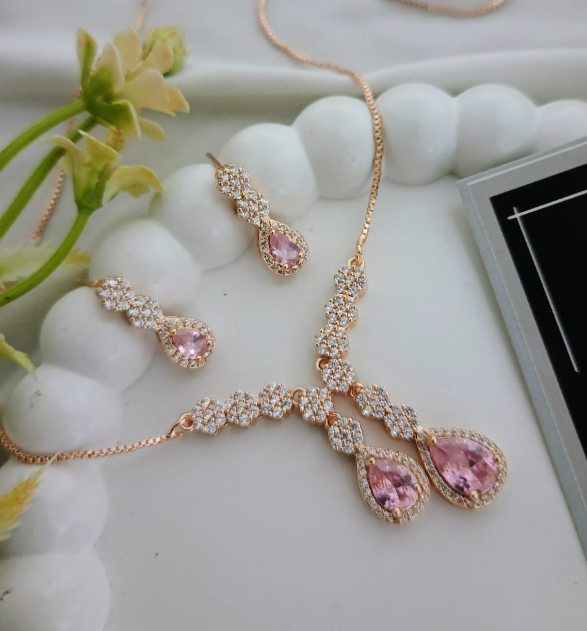 Elegant Zircon Locket Set for Women – Premium Quality New Arrival Jewelry