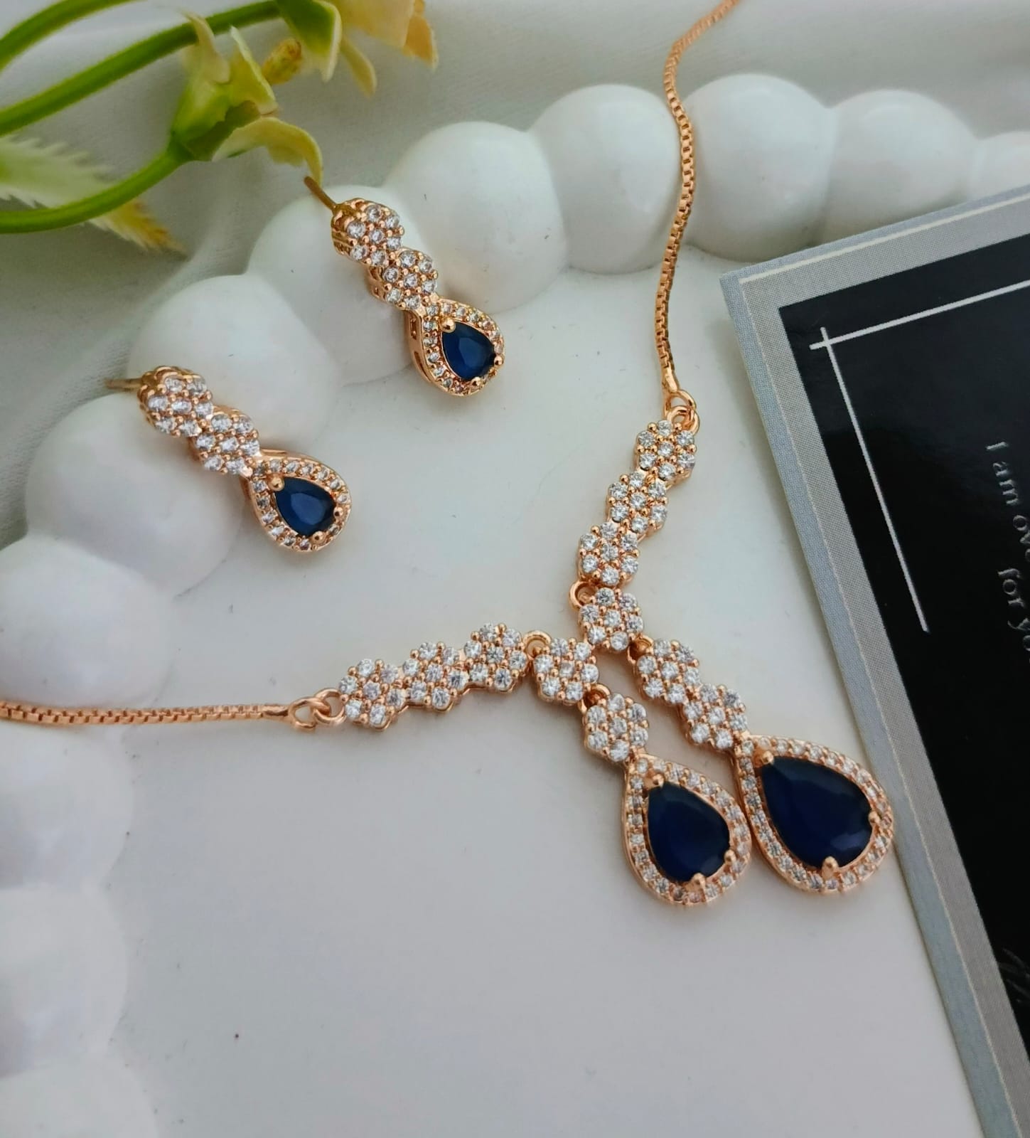 Elegant Zircon Locket Set for Women – Premium Quality New Arrival Jewelry