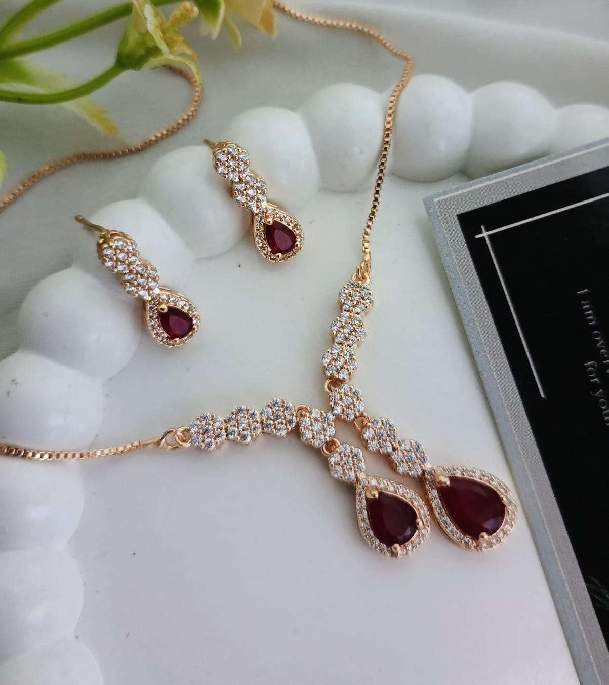 Elegant Zircon Locket Set for Women – Premium Quality New Arrival Jewelry
