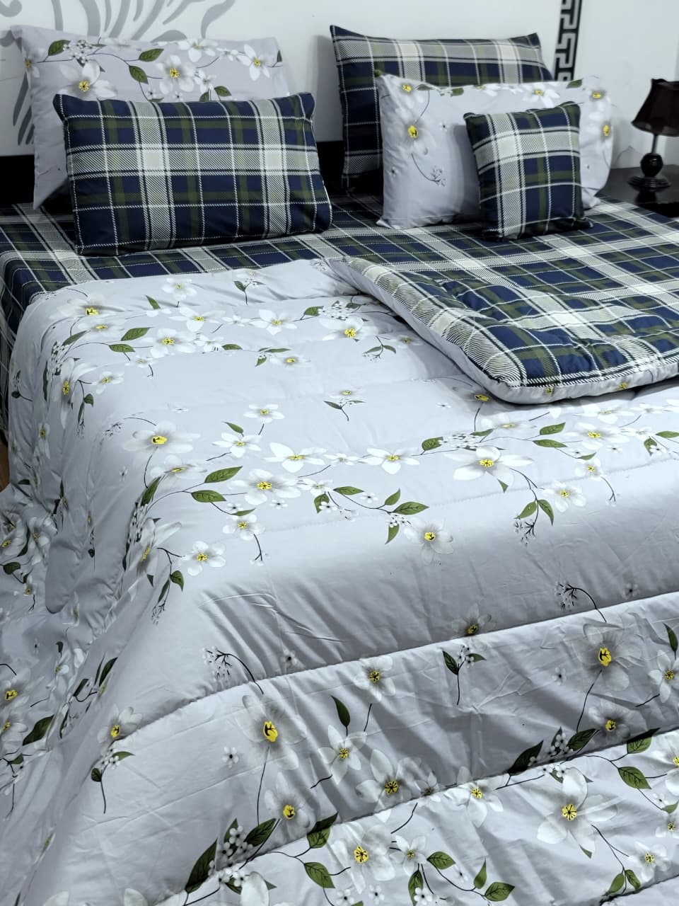 Luxury Pure Cotton Printed 7 Pcs Vicky Razai Set – King Size Bedding Collection