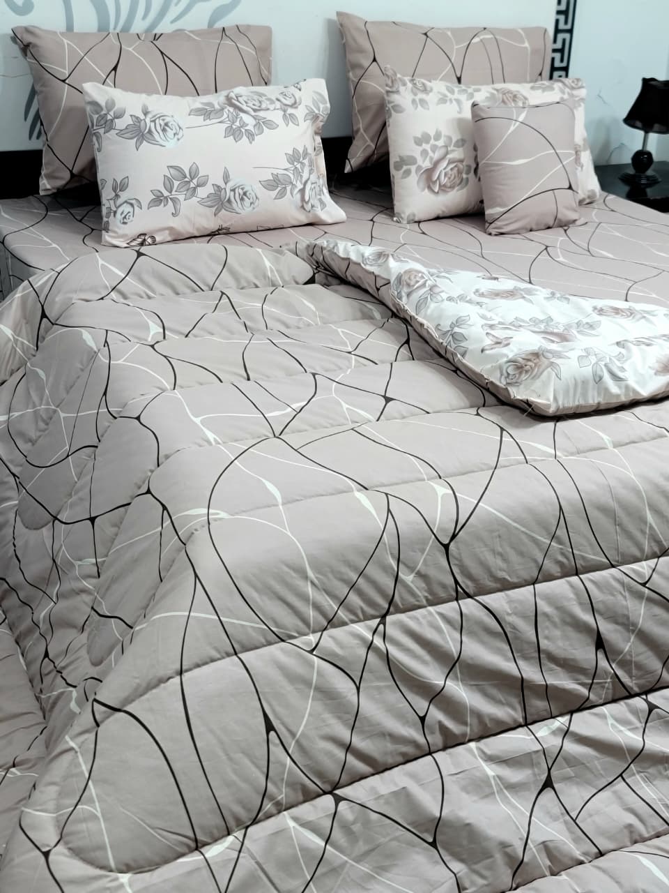 Luxury Pure Cotton Printed 7 Pcs Vicky Razai Set – King Size Bedding Collection