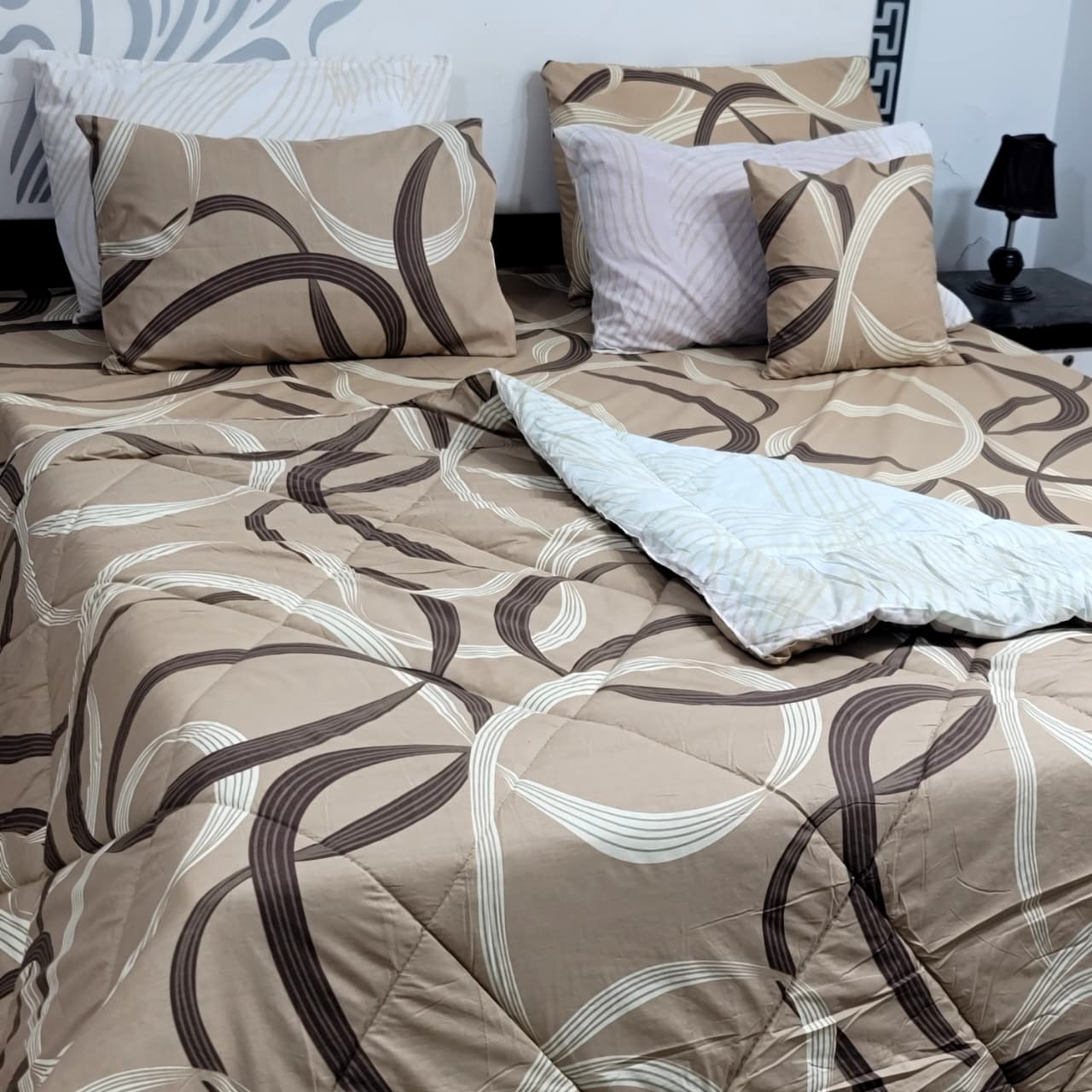 Luxury Pure Cotton Printed 7 Pcs Vicky Razai Set – King Size Bedding Collection